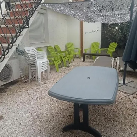 De 3